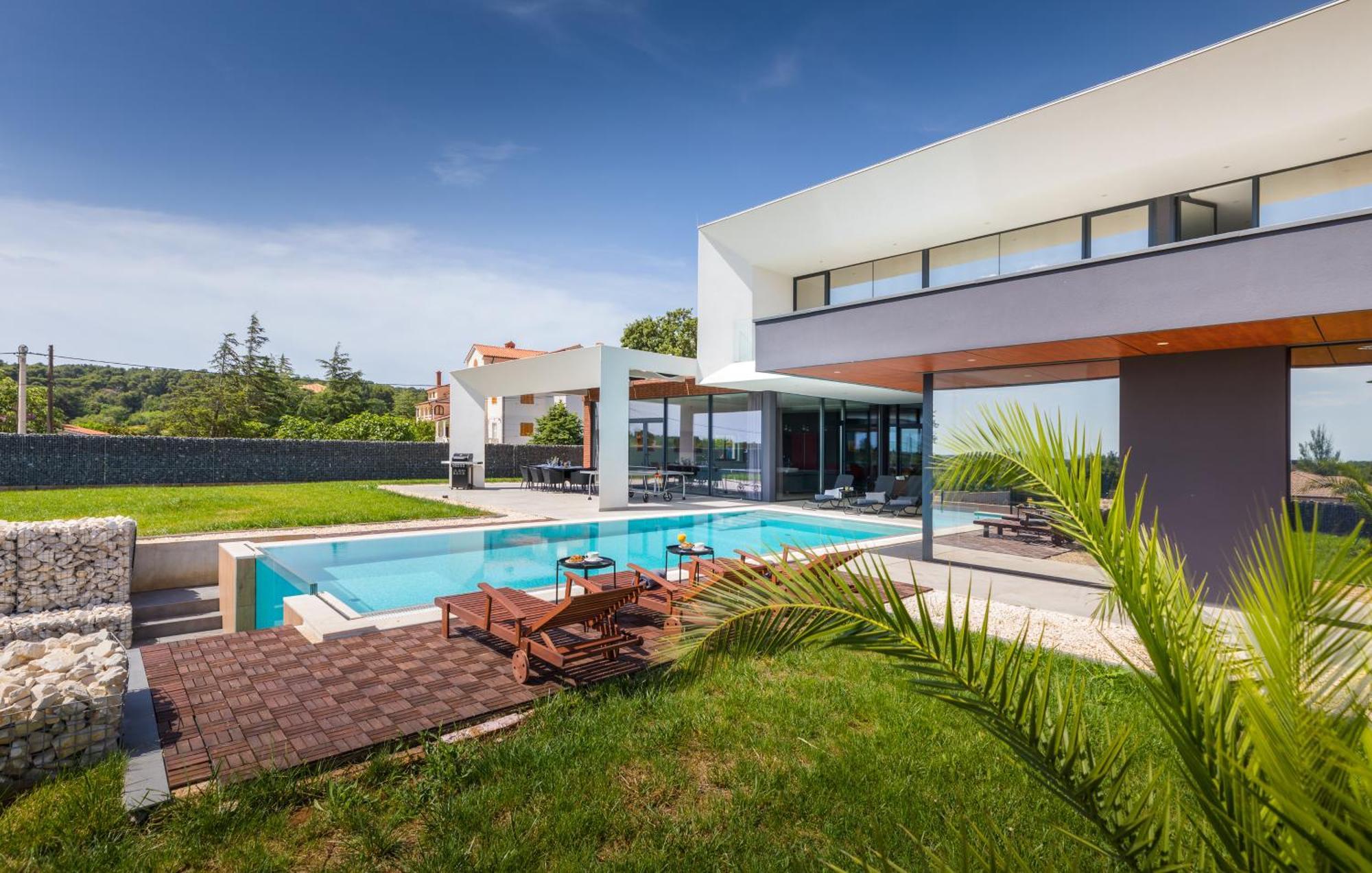 C Istria Vila *
